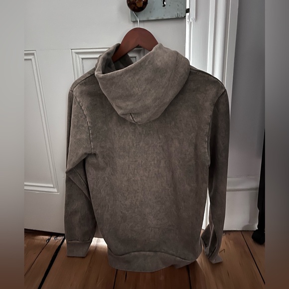 TALENTLESS *NEW* 🔥 - Picture 3 of 5